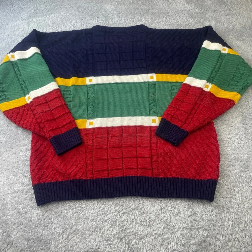Emerald Isle Sweater Mens M Multicolor Colorblock Knit Made in Ireland Crest